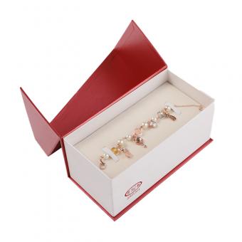 Caja de regalo de joyas de diseño y custom.