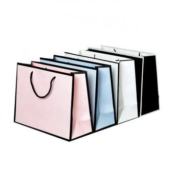venta al por mayor de moda personalizada boutique ropa compras regalo embalaje bolsa de papel recubierto
