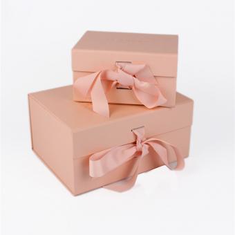 logotipo personalizado caja de regalo plegable de cartón de lujo con cierre de cinta