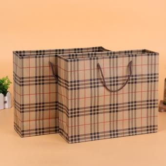 proveedor de china logotipo personalizado impresión negro blanco marrón bolsa de regalo de papel recubierto
